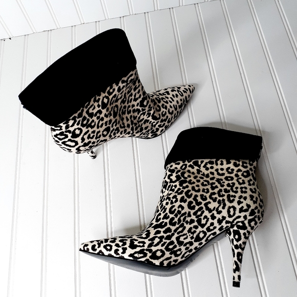 Marc Fisher LTD Fifily Genuine Calf Hair Boot - Picture 6 of 11